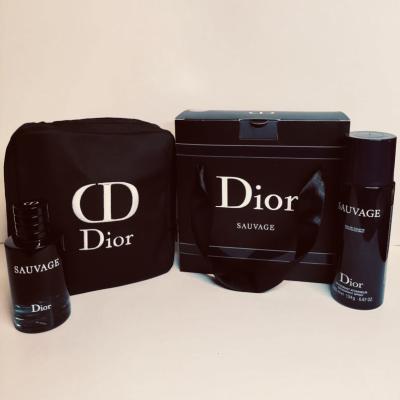 Dior Sauvage EDT Parfüm Seti